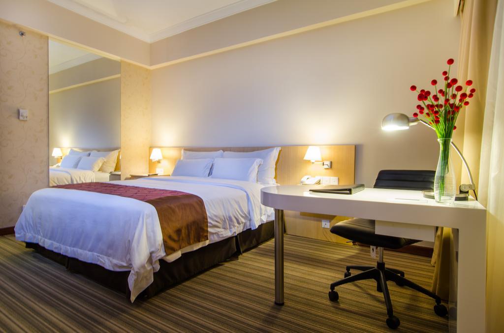 Le Grandeur Hotel Balikpapan Стая снимка