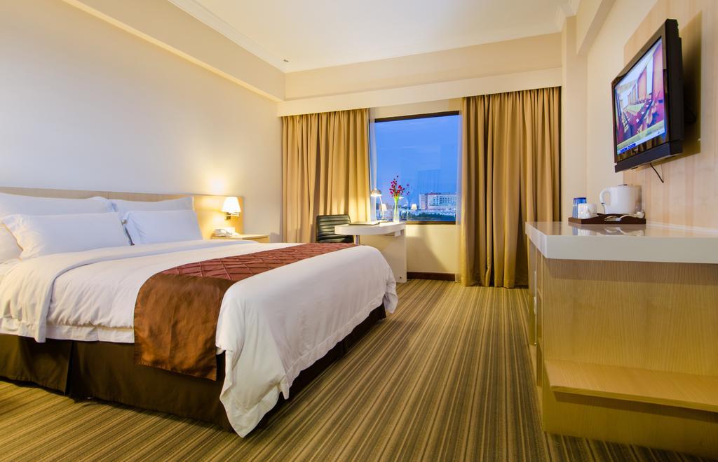 Le Grandeur Hotel Balikpapan Стая снимка